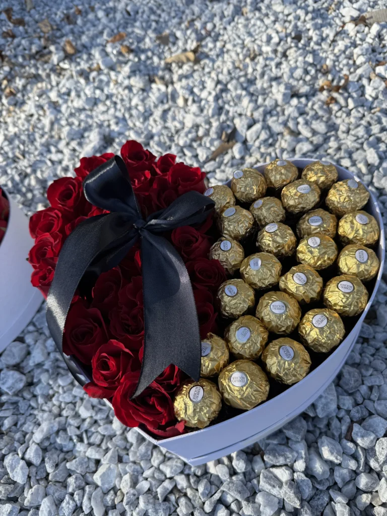 White Heart Rose & Chocolate Box